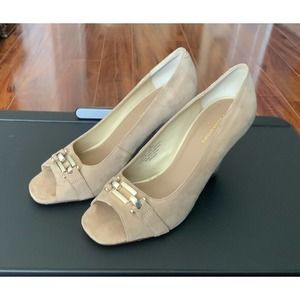 Banana Republic Pumps Shoes Open Toe Suede Size 7 PERLA SUTTON